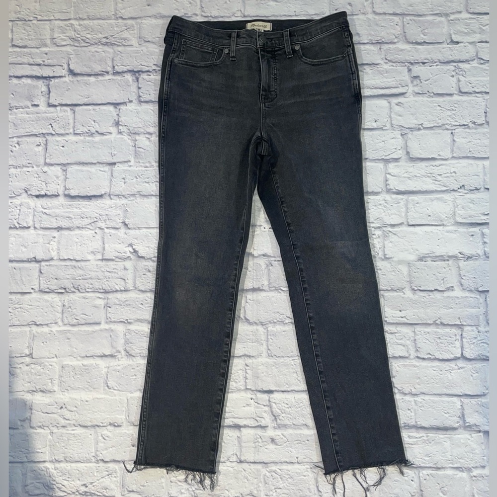 Madewell Mid Rise Stovepipe Frayed Leg